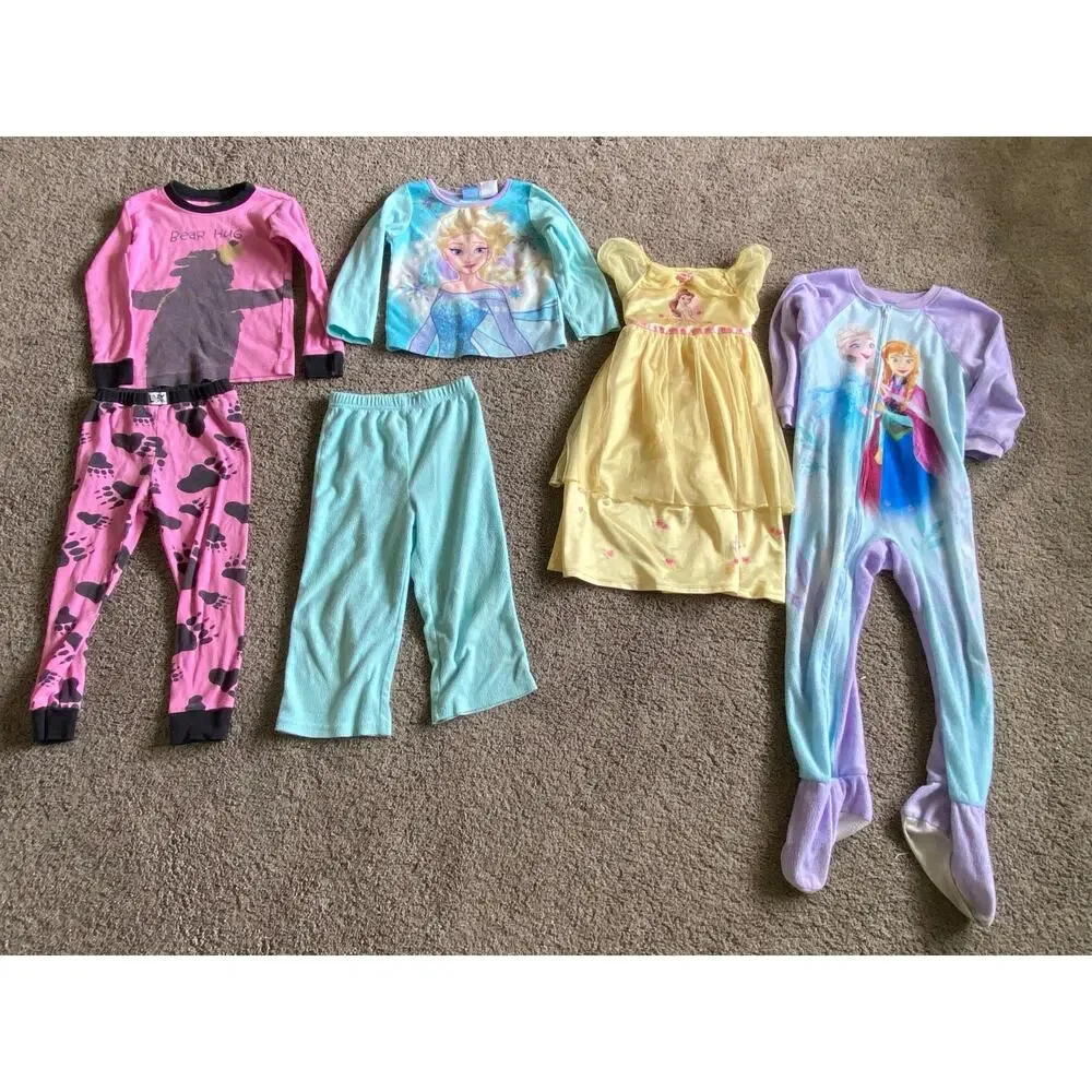Bundle of 14 Girls Pajamas/Sleepers/Nightgowns- Size 18m-5t - Picture 9 of 16